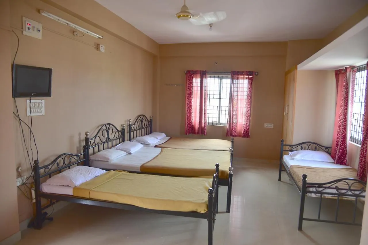 Shreyas Residency Hotel Májszúr